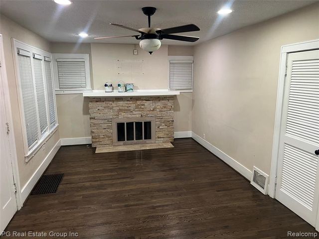 306 Virginia Avenue, Royal Oak, MI 48067