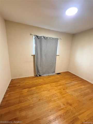 14144 Martin Road, Warren, MI 48088