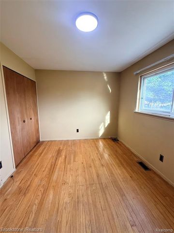 14144 Martin Road, Warren, MI 48088