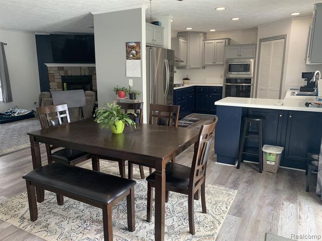 3056 W Cook Road, Grand Blanc, MI 48439