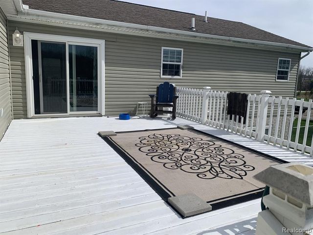 3056 W Cook Road, Grand Blanc, MI 48439