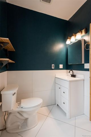 4100 Helen Street, Detroit, MI 48207