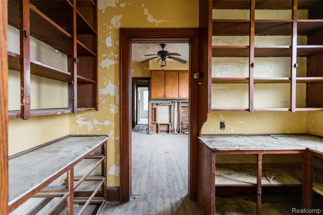 4100 Helen Street, Detroit, MI 48207