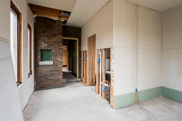 4100 Helen Street, Detroit, MI 48207