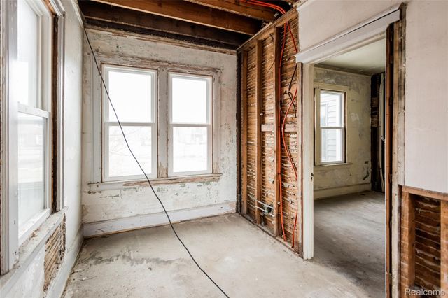 4100 Helen Street, Detroit, MI 48207