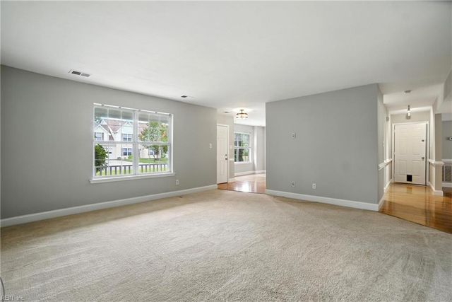 2425 Annie CIR, Chesapeake, VA 23323