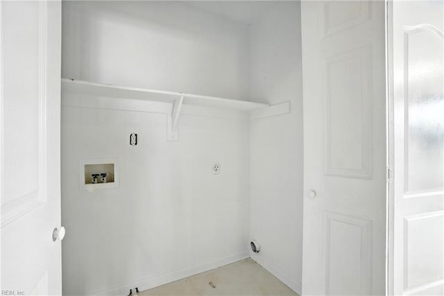 2425 Annie CIR, Chesapeake, VA 23323