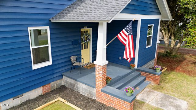 407 W D Street, Erwin, NC 28339