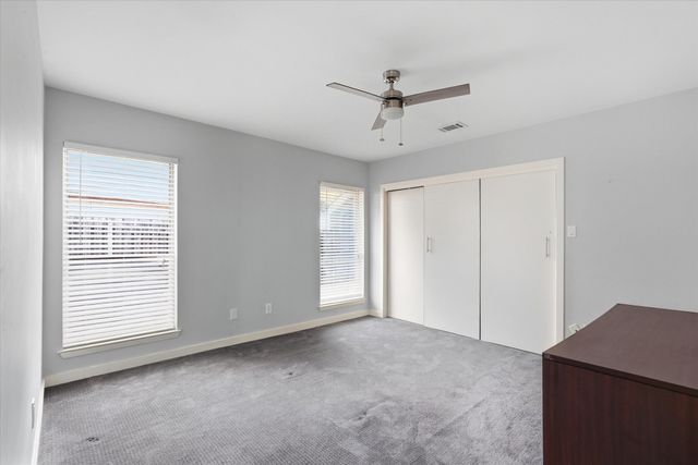811 Turnberry Drive, Mansfield, TX 76063