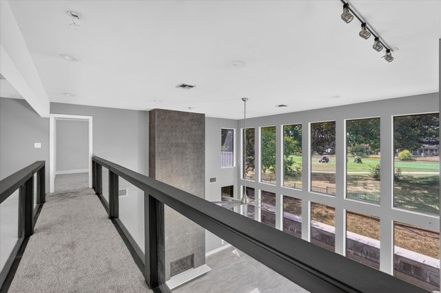 811 Turnberry Drive, Mansfield, TX 76063