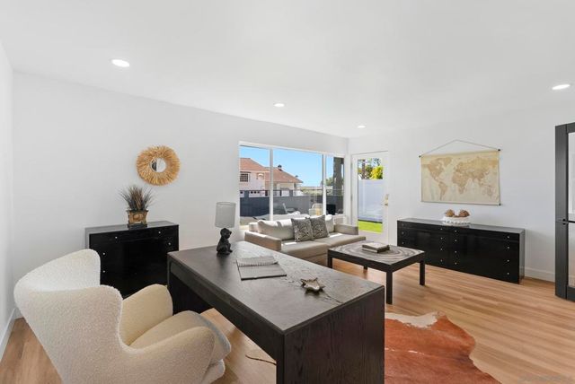 1110 Sea Village Dr, Cardiff By The Sea, CA 92007