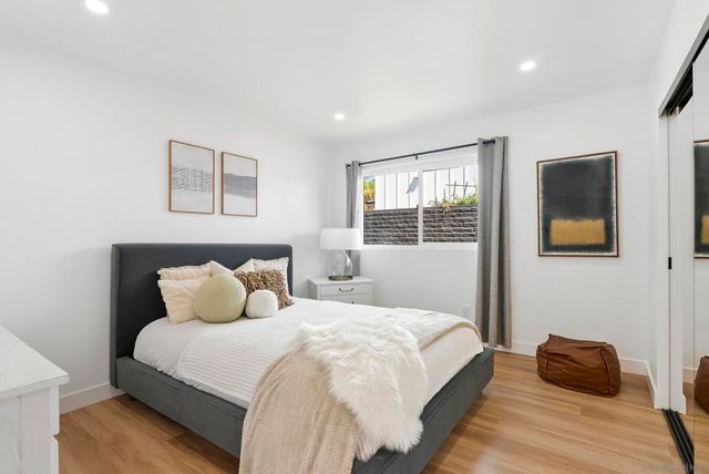 1110 Sea Village Dr, Cardiff By The Sea, CA 92007