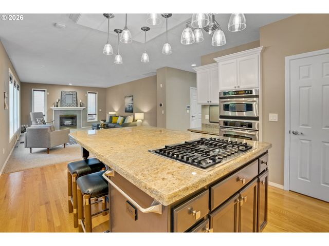 11450 Sw JACKIE Ct, Portland, OR 97224