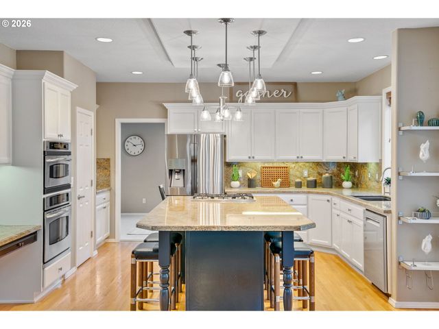 11450 Sw JACKIE Ct, Portland, OR 97224