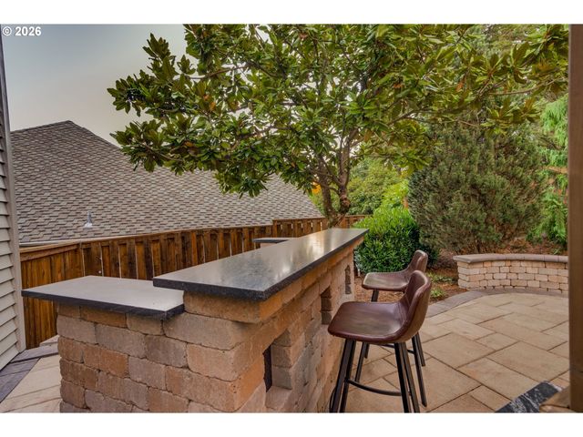 11450 Sw JACKIE Ct, Portland, OR 97224