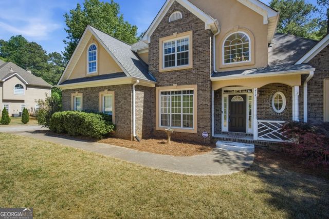 212 Brookstone Drive, Mcdonough, GA 30252