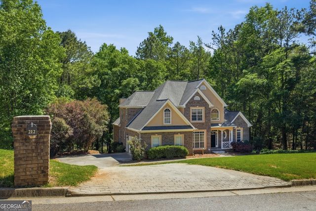 212 Brookstone Drive, Mcdonough, GA 30252