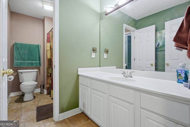 212 Brookstone Drive, Mcdonough, GA 30252
