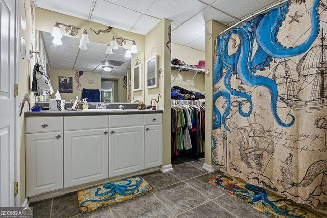 212 Brookstone Drive, Mcdonough, GA 30252
