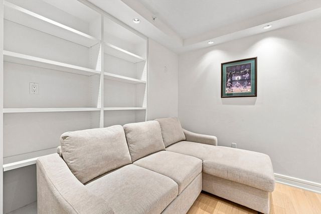 3 Avery St 305, Boston, MA 02111