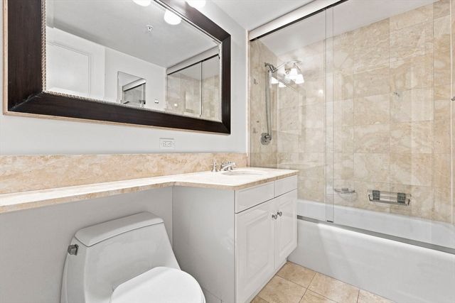 3 Avery St 305, Boston, MA 02111