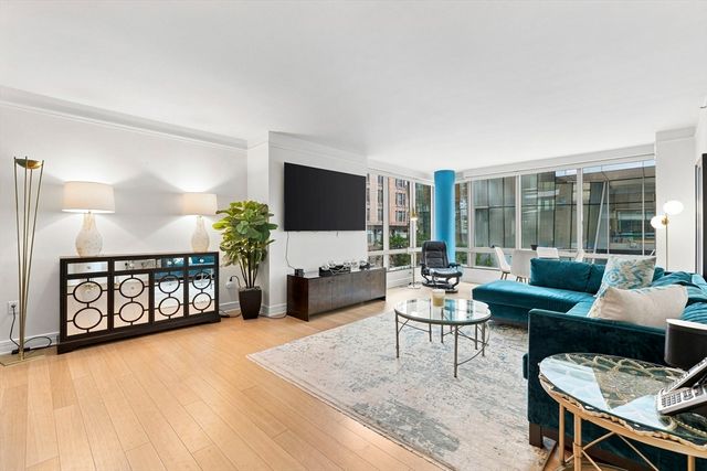 3 Avery St 305, Boston, MA 02111