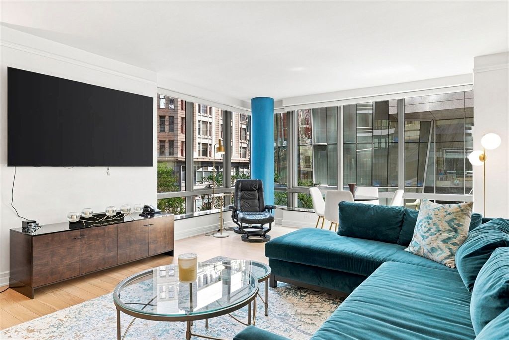 3 Avery St 305, Boston, MA 02111