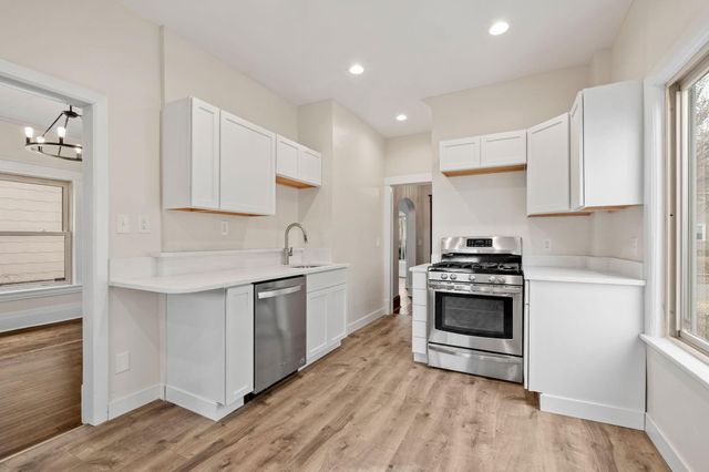 959 Carroll Avenue, Saint Paul, MN 55104