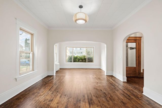 959 Carroll Avenue, Saint Paul, MN 55104