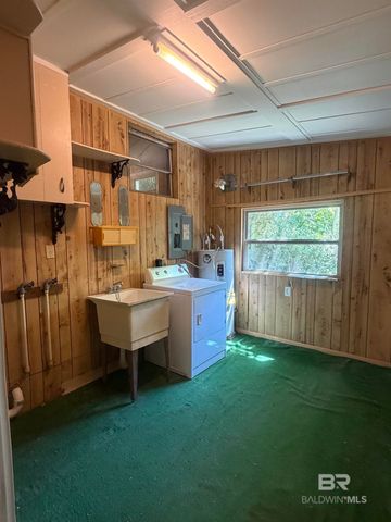 1354 Caney Loop, Lillian, AL 36549