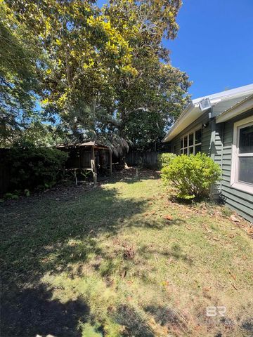1354 Caney Loop, Lillian, AL 36549