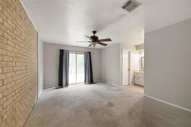 4205 Lariat Drive, Baytown, TX 77521