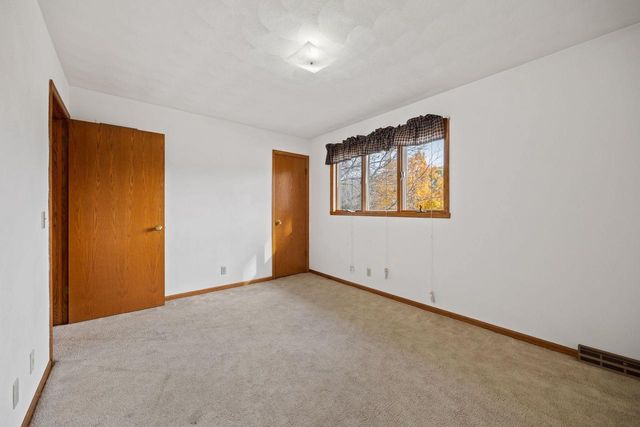 1411 Holly Drive, Janesville, WI 53546