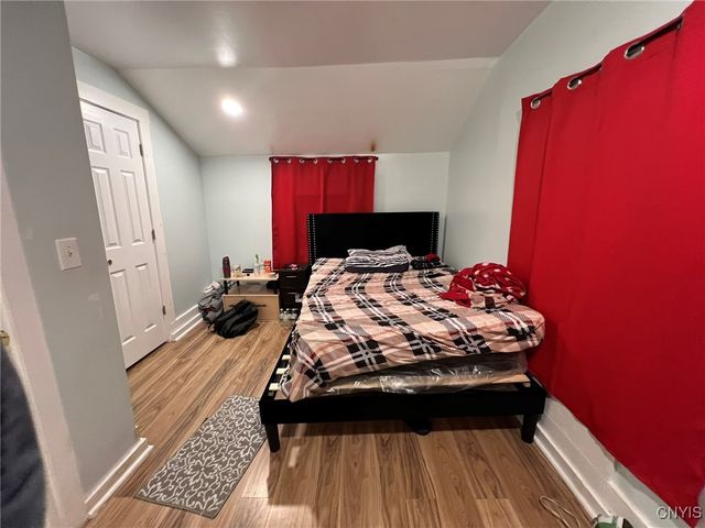 210 Hunt Avenue, Syracuse, NY 13207