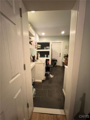 210 Hunt Avenue, Syracuse, NY 13207