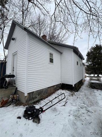 210 Hunt Avenue, Syracuse, NY 13207