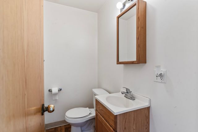 1042 W 107th Place, Chicago, IL 60643