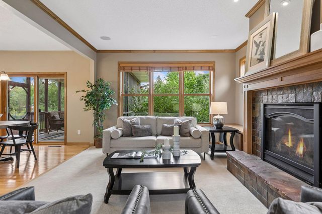 11455 Middleton Trail, Woodbury, MN 55129