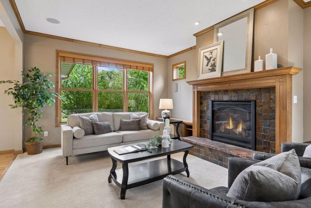 11455 Middleton Trail, Woodbury, MN 55129