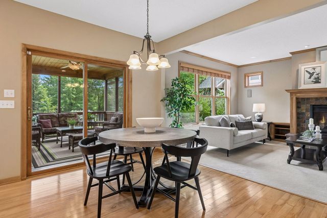 11455 Middleton Trail, Woodbury, MN 55129