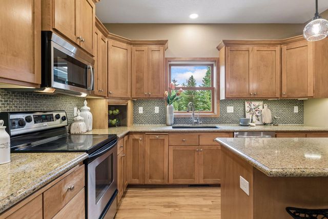 11455 Middleton Trail, Woodbury, MN 55129