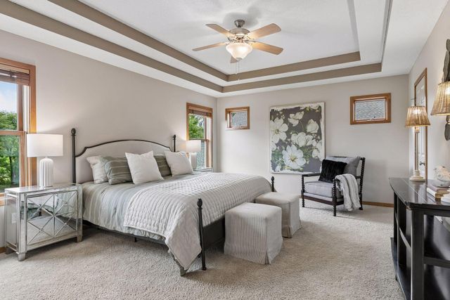 11455 Middleton Trail, Woodbury, MN 55129