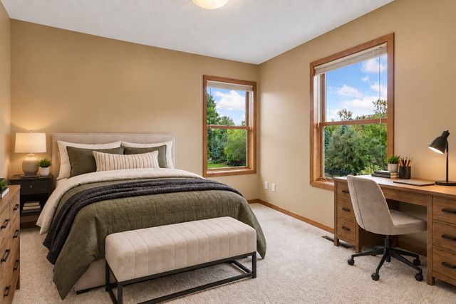 11455 Middleton Trail, Woodbury, MN 55129
