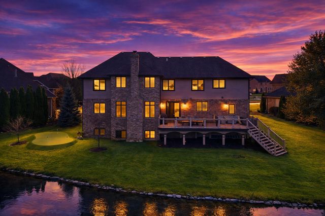 9430 Highland Court, St. John, IN 46373