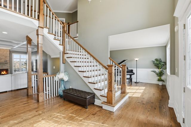 9430 Highland Court, St. John, IN 46373