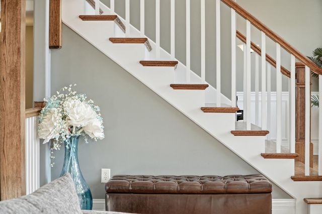 9430 Highland Court, St. John, IN 46373