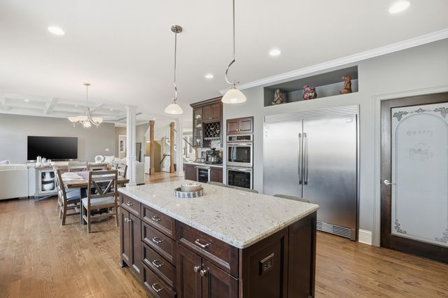 9430 Highland Court, St. John, IN 46373