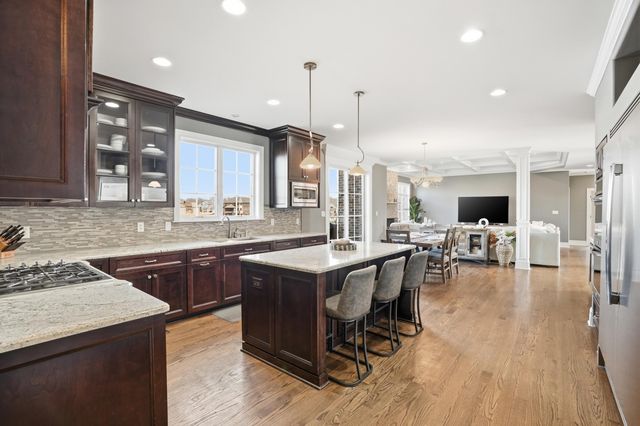 9430 Highland Court, St. John, IN 46373