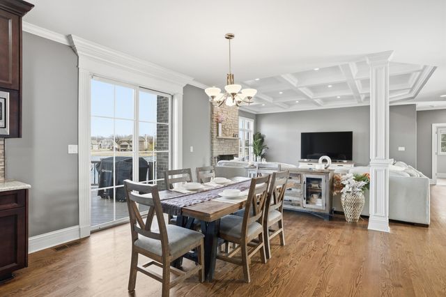 9430 Highland Court, St. John, IN 46373