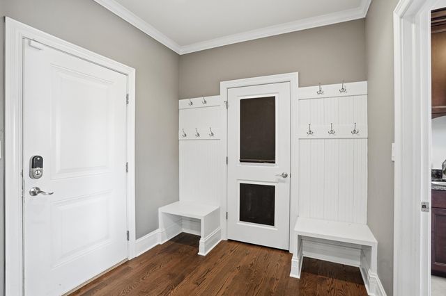 9430 Highland Court, St. John, IN 46373